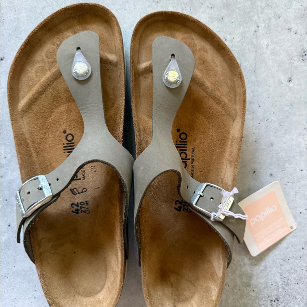Birkenstock Papillio Women's Gray Gizeh flex platform sandal
